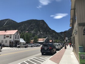 Snowshoe Motel
