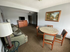 Snowshoe Motel