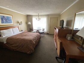 Snowshoe Motel