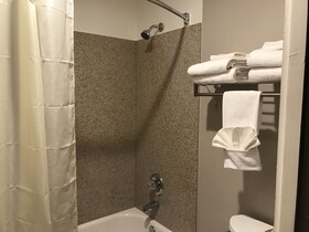 Snowshoe Motel