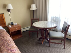 Snowshoe Motel