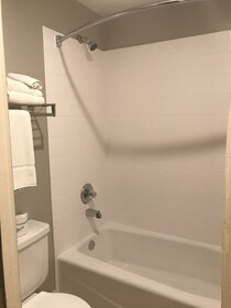 Snowshoe Motel