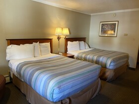 Snowshoe Motel