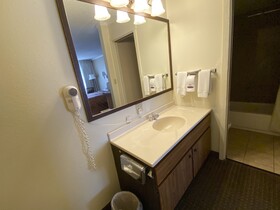 Snowshoe Motel
