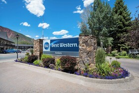 Best Western Antlers