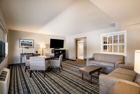 Best Western Antlers