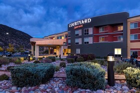 Courtyard Glenwood Springs