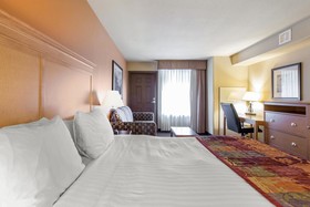 Comfort Inn & Suites Glenwood Springs On The River