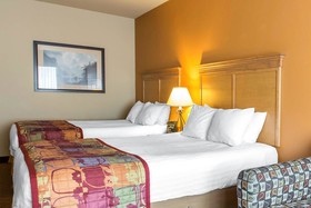 Comfort Inn & Suites Glenwood Springs On The River