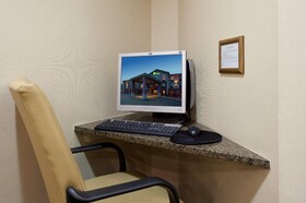 Holiday Inn Express Glenwood Springs (Aspen Area)