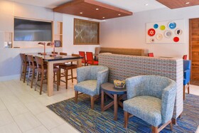 Holiday Inn Express Glenwood Springs (Aspen Area)