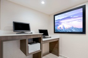 La Quinta Inn & Suites by Wyndham Glenwood