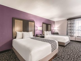 La Quinta Inn & Suites by Wyndham Glenwood
