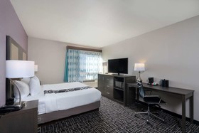 La Quinta Inn & Suites by Wyndham Glenwood
