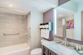 La Quinta Inn & Suites by Wyndham Glenwood