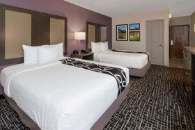 La Quinta Inn & Suites by Wyndham Glenwood