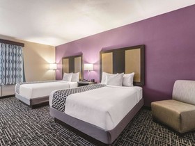 La Quinta Inn & Suites by Wyndham Glenwood