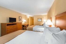 Quality Inn & Suites on the River