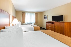 Quality Inn & Suites on the River