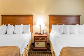 Quality Inn & Suites on the River