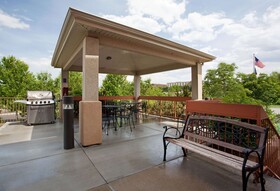 Sonesta Simply Suites Denver West Federal Center