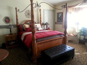 Grand Junction Bed & Breakfast