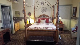 Grand Junction Bed & Breakfast