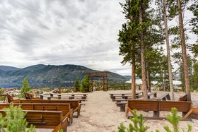 Grand Lake Lodge