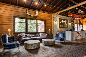 Grand Lake Lodge