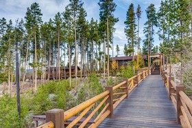 Grand Lake Lodge