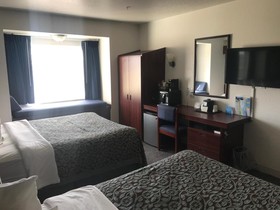 Days Inn by Wyndham Greeley