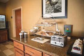 Hampton Inn & Suites Greeley