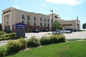 Hampton Inn & Suites Greeley