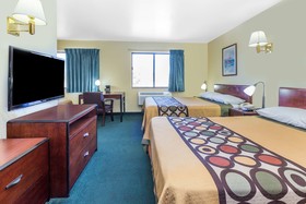Super 8 by Wyndham Greeley