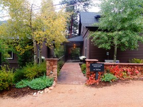 The Outlook Lodge