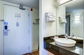 Motel 6 Denver South - South Tech Center