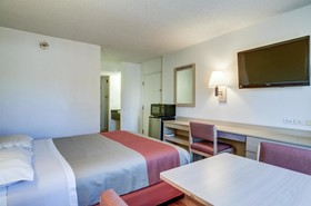 Motel 6 Denver South - South Tech Center