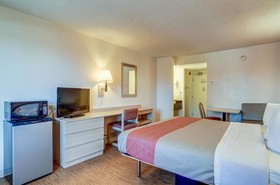 Motel 6 Denver South - South Tech Center