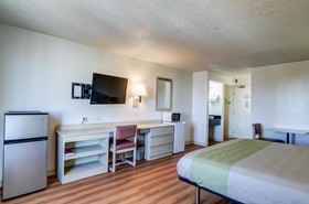 Motel 6 Denver South - South Tech Center