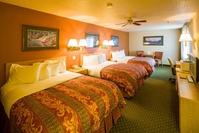 Alpine Inn & Suites