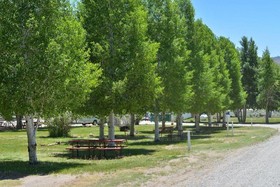 Gunnison Lakeside RV Park & Cabins