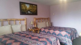 Long Holiday Motel