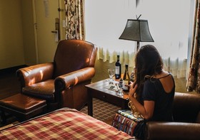 The Inn at Tomichi Village
