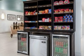 La Quinta Inn & Suites by Wyndham Henderson-Northeast Denver