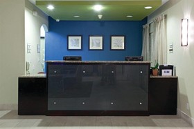 La Quinta Inn & Suites by Wyndham Henderson-Northeast Denver