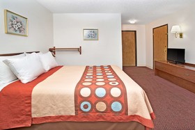 Super 8 by Wyndham Henderson North East Denver