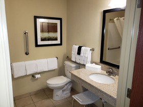 Cobblestone Inn & Suites Holyoke