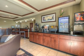 Cobblestone Inn & Suites Holyoke