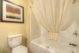 Cobblestone Inn & Suites Holyoke