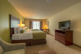 Cobblestone Inn & Suites Holyoke